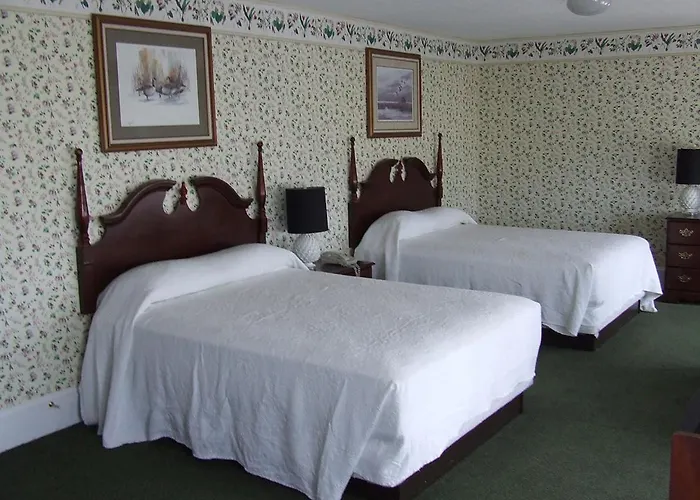 Atlantic Hotel, Inc Hotel *