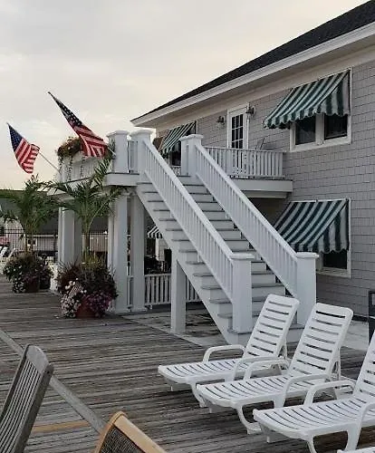 Atlantic Hotel, Inc Hotel *